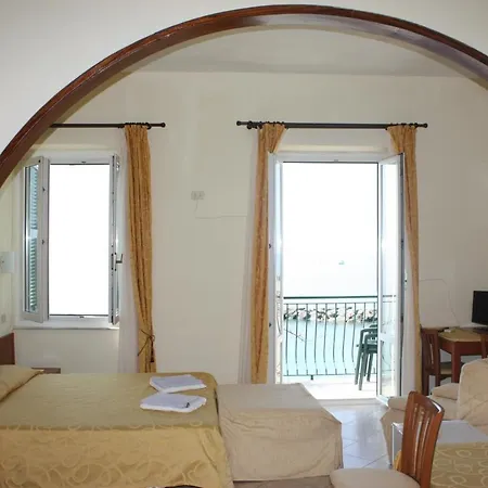 Hotel Viviani Raffaella Monterosso al Mare Exterior foto